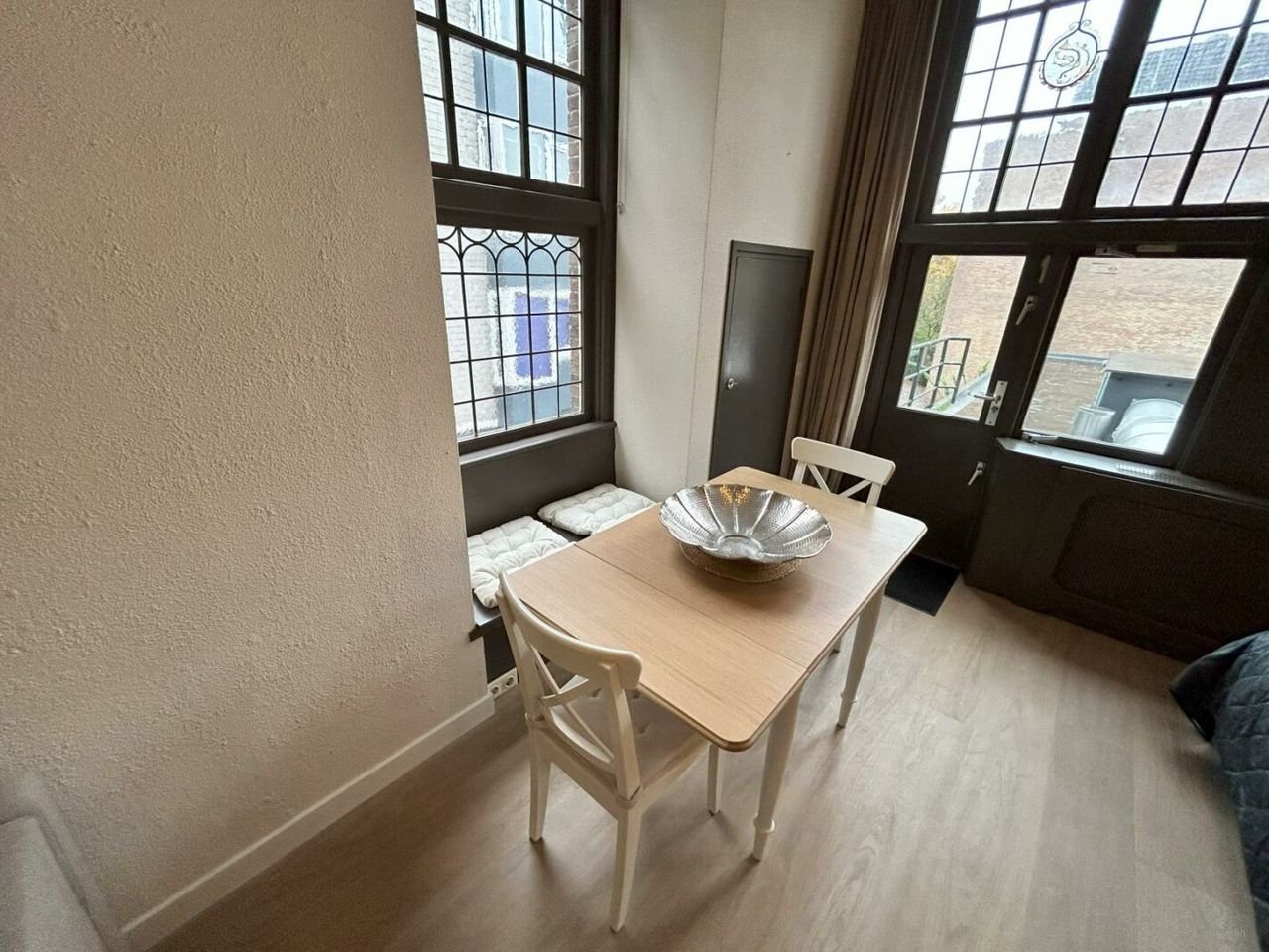 Furnished studio on Wijnstraat - Image 5