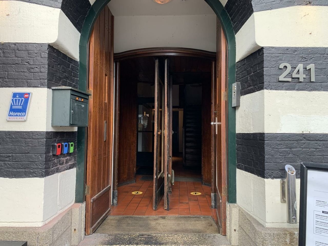 Furnished studio on Wijnstraat - Image 11