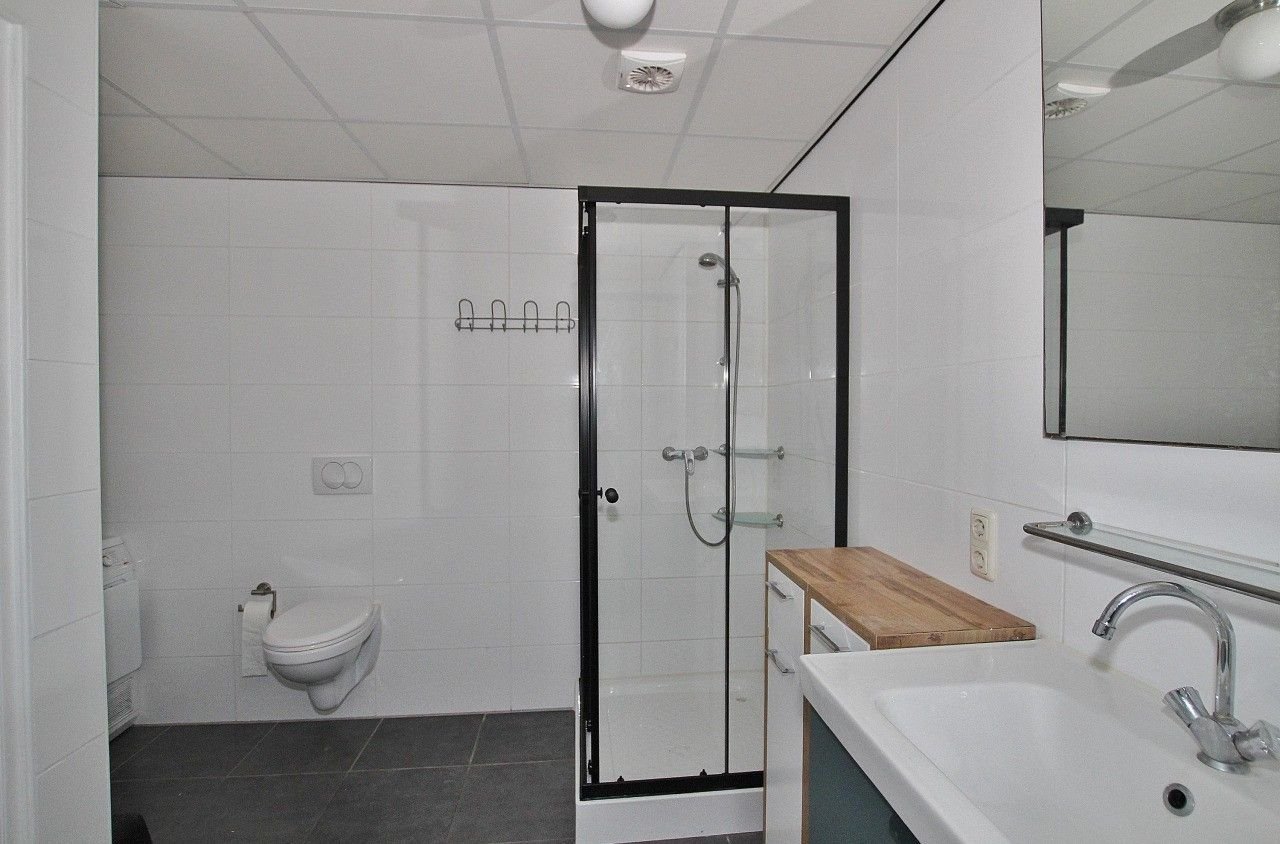 Central living in Terneuzen: 3 bedrooms - Image 15