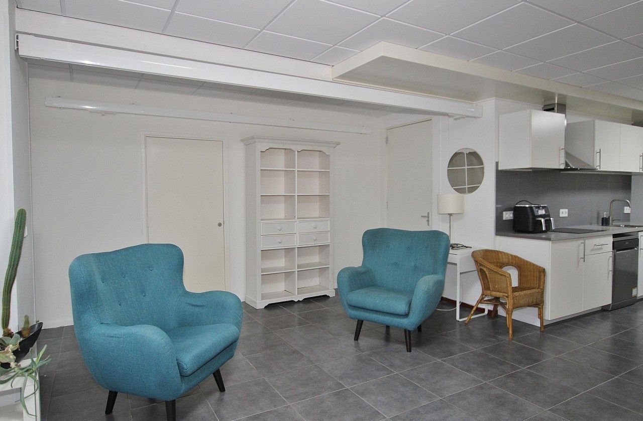 Central living in Terneuzen: 3 bedrooms - Image 5