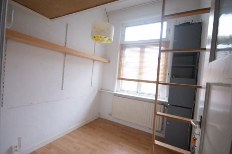 Kamer voor studente bij station - Afbeelding 3