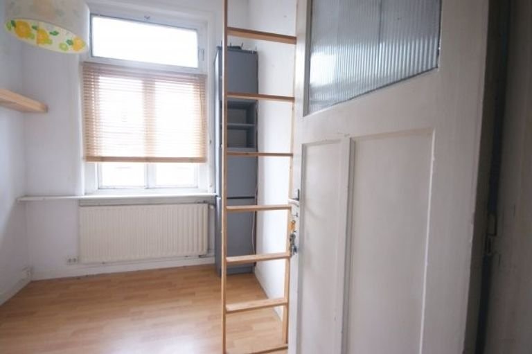 Kamer voor studente bij station - Afbeelding 4