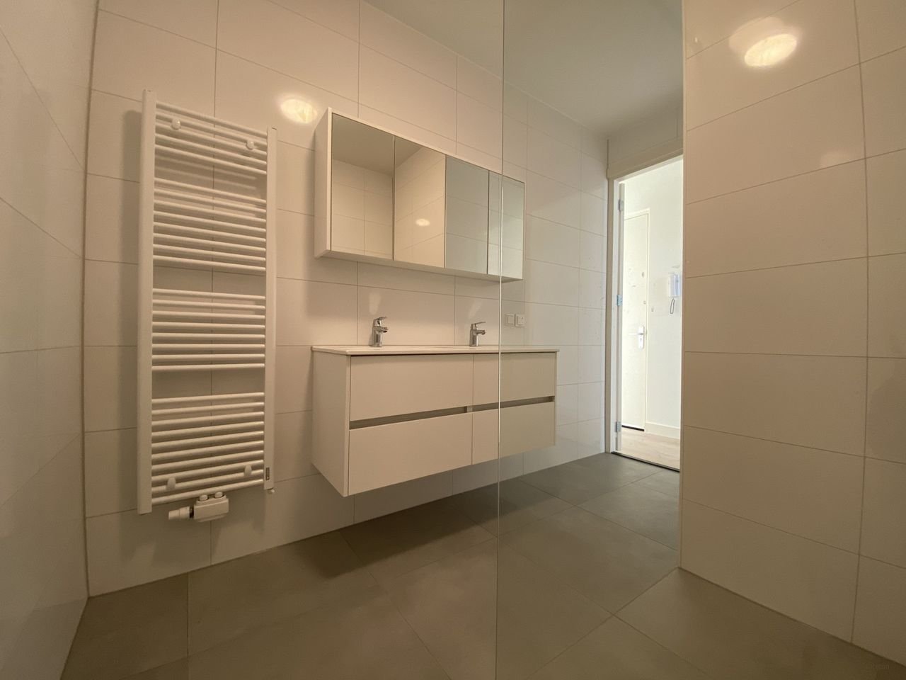 Licht hoekappartement in Zeeheldenkwartier - Afbeelding 9