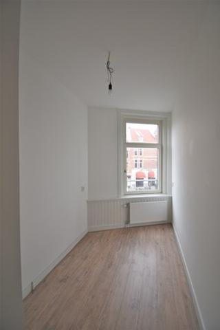 Double upper house with balcony in Middelland - Image 4