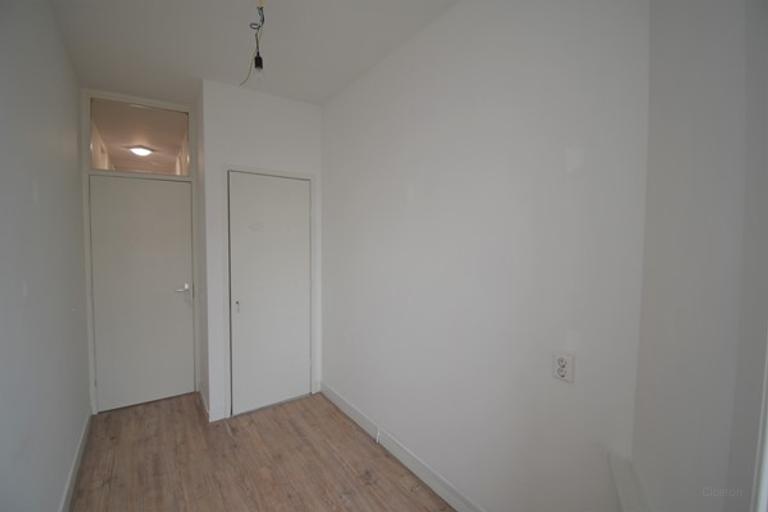 Double upper house with balcony in Middelland - Image 5