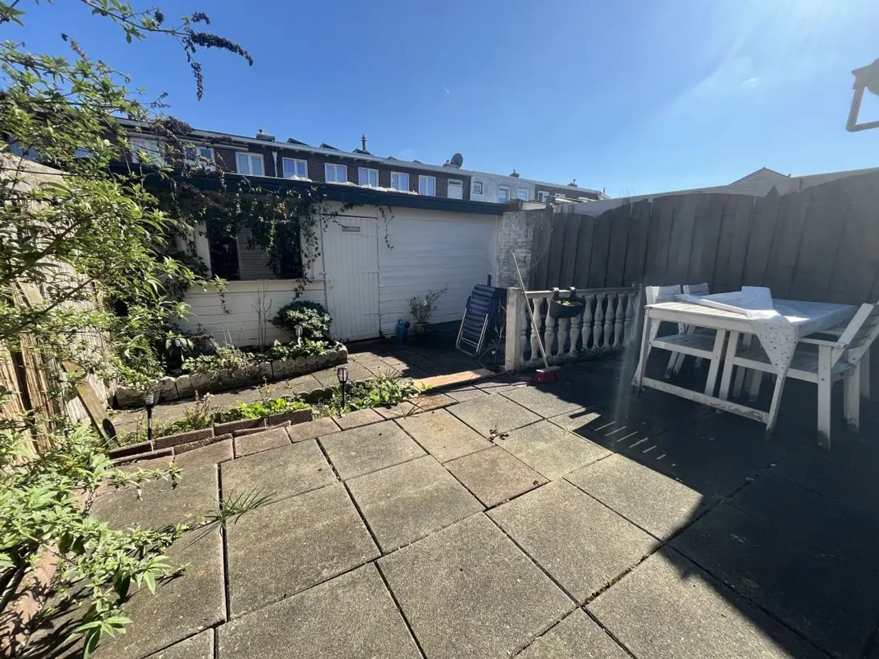 House with garden for 2 students - Image 4