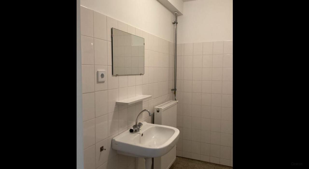 76 m² appartement met balkon in Hilversum - Afbeelding 2