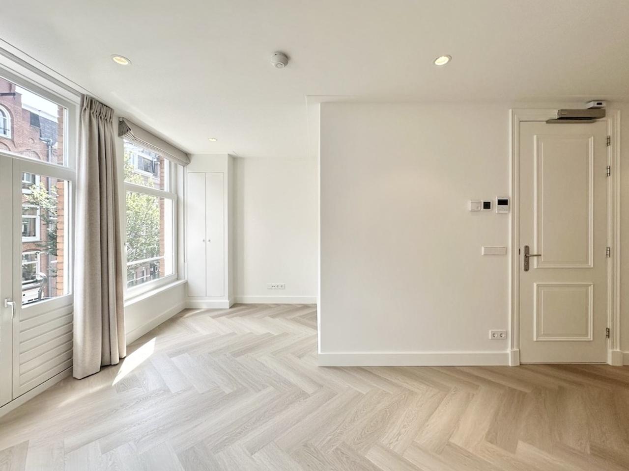 Balkon en 2 slaapkamers in Oud-Zuid - Afbeelding 4