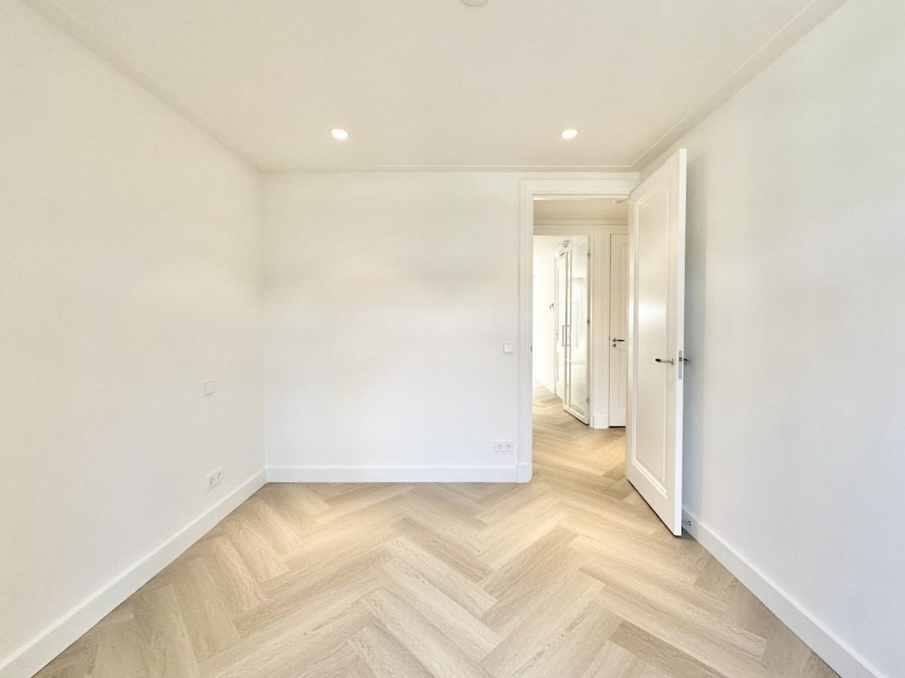 Balkon en 2 slaapkamers in Oud-Zuid - Afbeelding 7