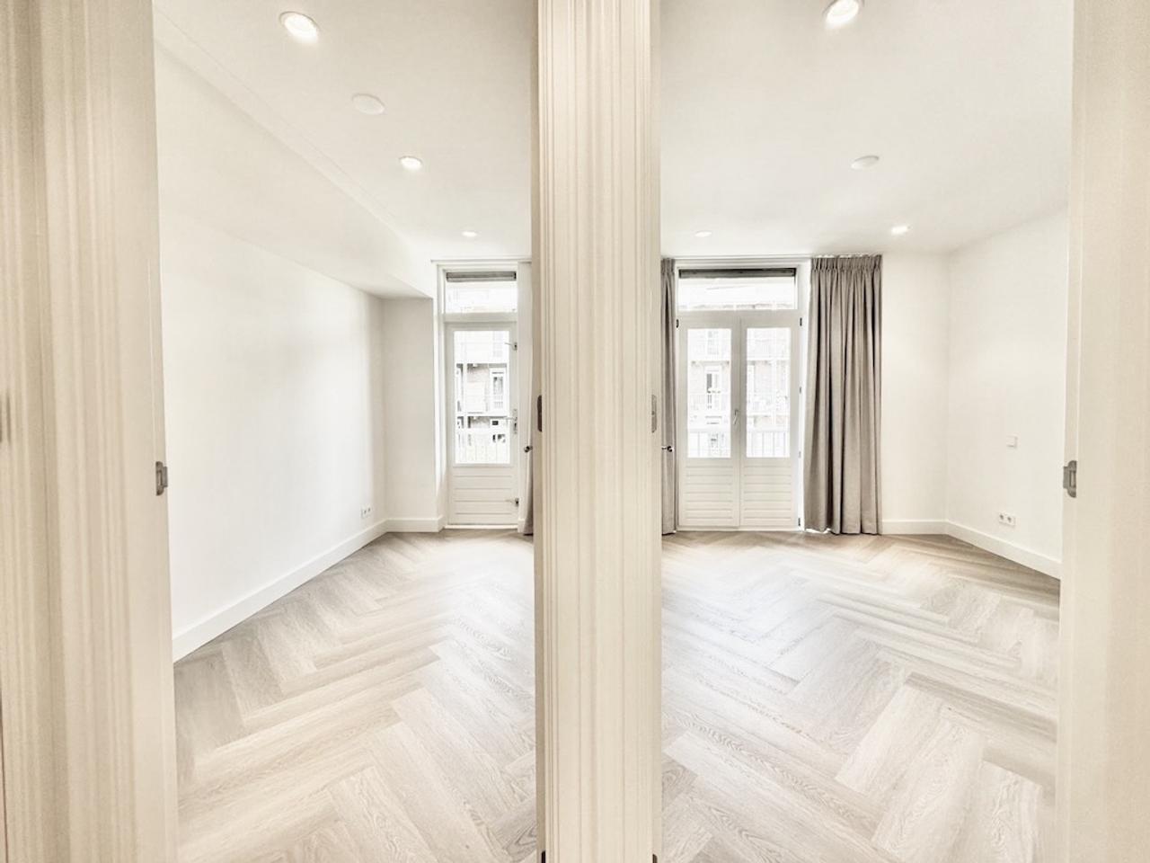 Balkon en 2 slaapkamers in Oud-Zuid - Afbeelding 11