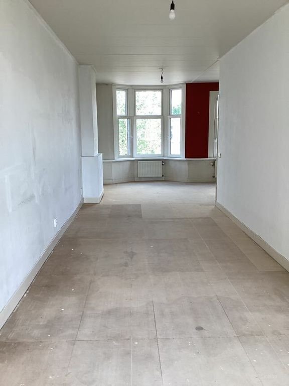 Royaal 4-kamerappartement met balkon - Afbeelding 11