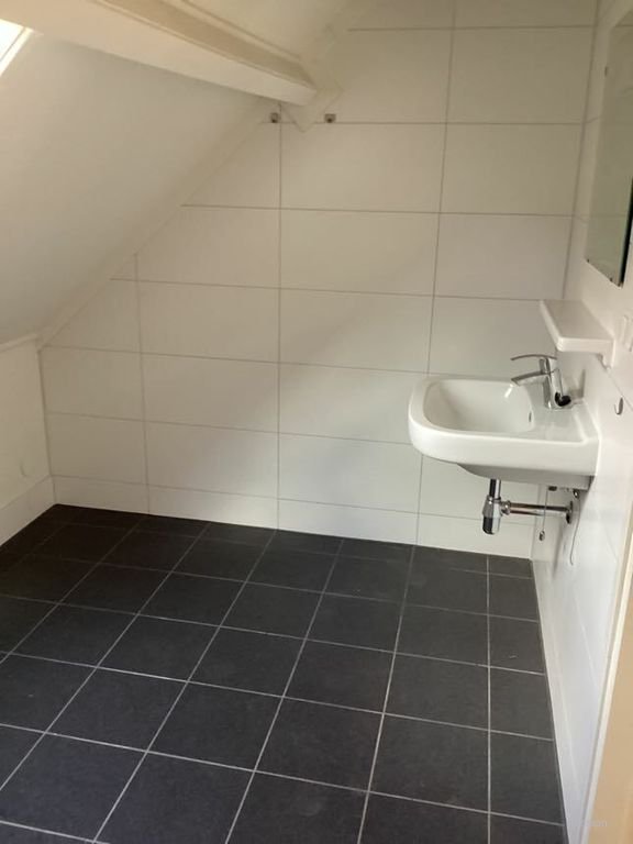 Royaal 4-kamerappartement met balkon - Afbeelding 6