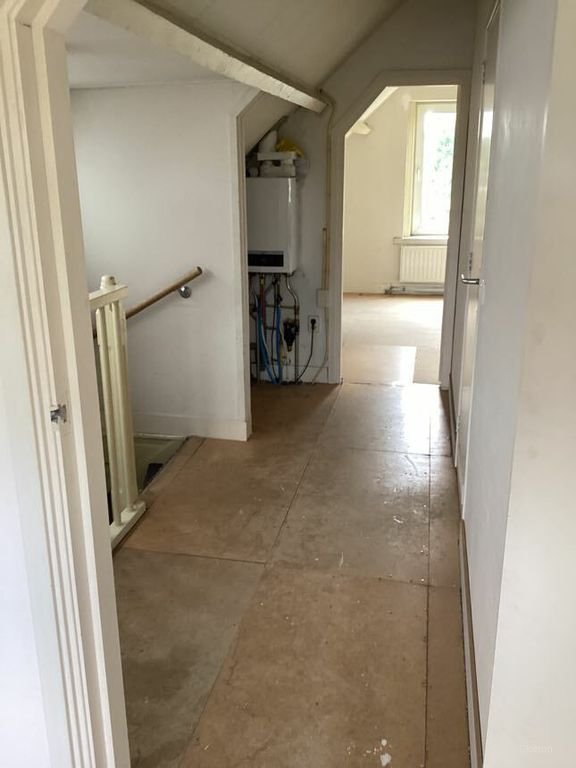 Royaal 4-kamerappartement met balkon - Afbeelding 8