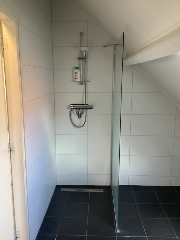 Royaal 4-kamerappartement met balkon - Afbeelding 5