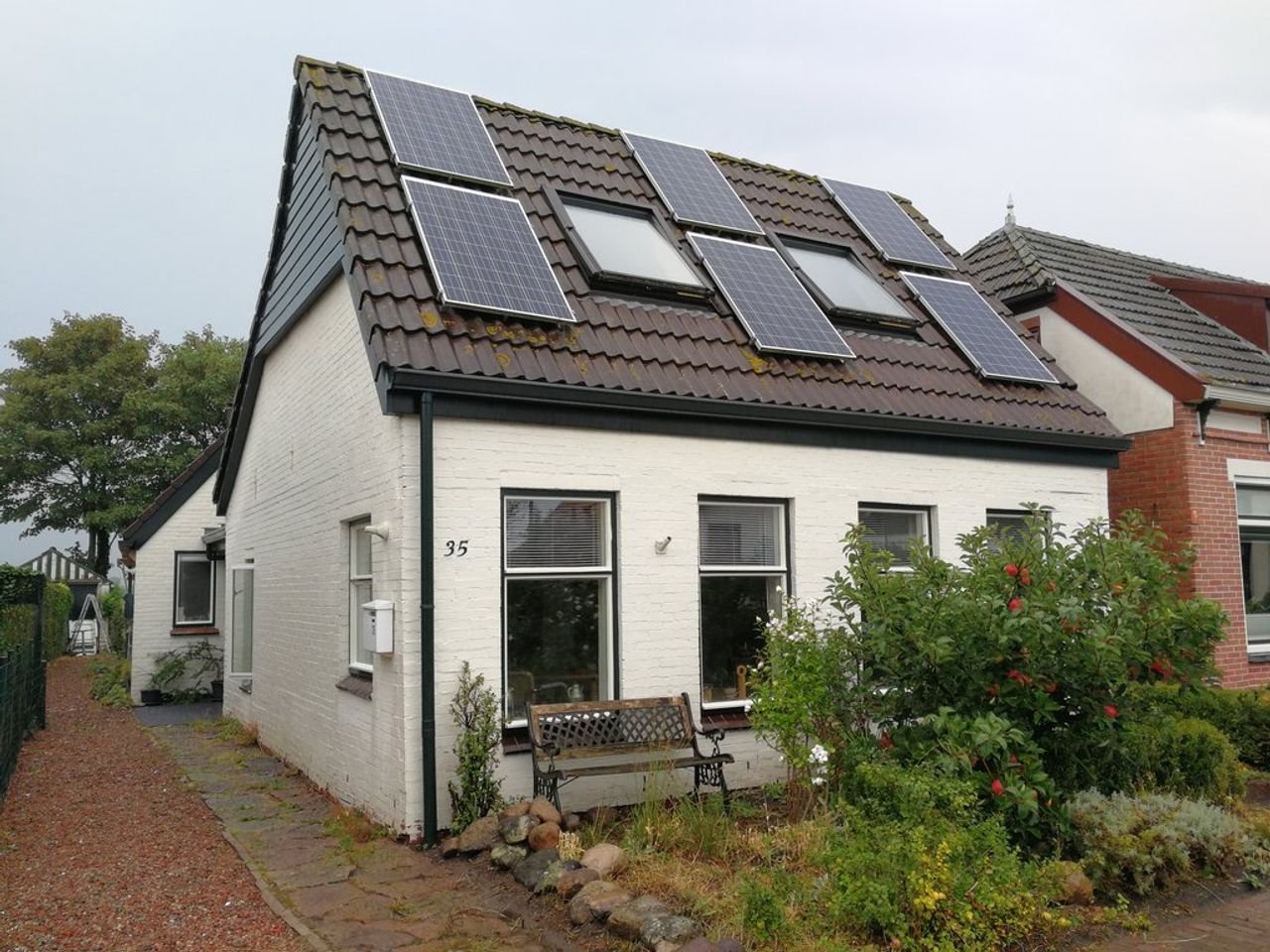 Furnished front house in Den Horn - Image 1