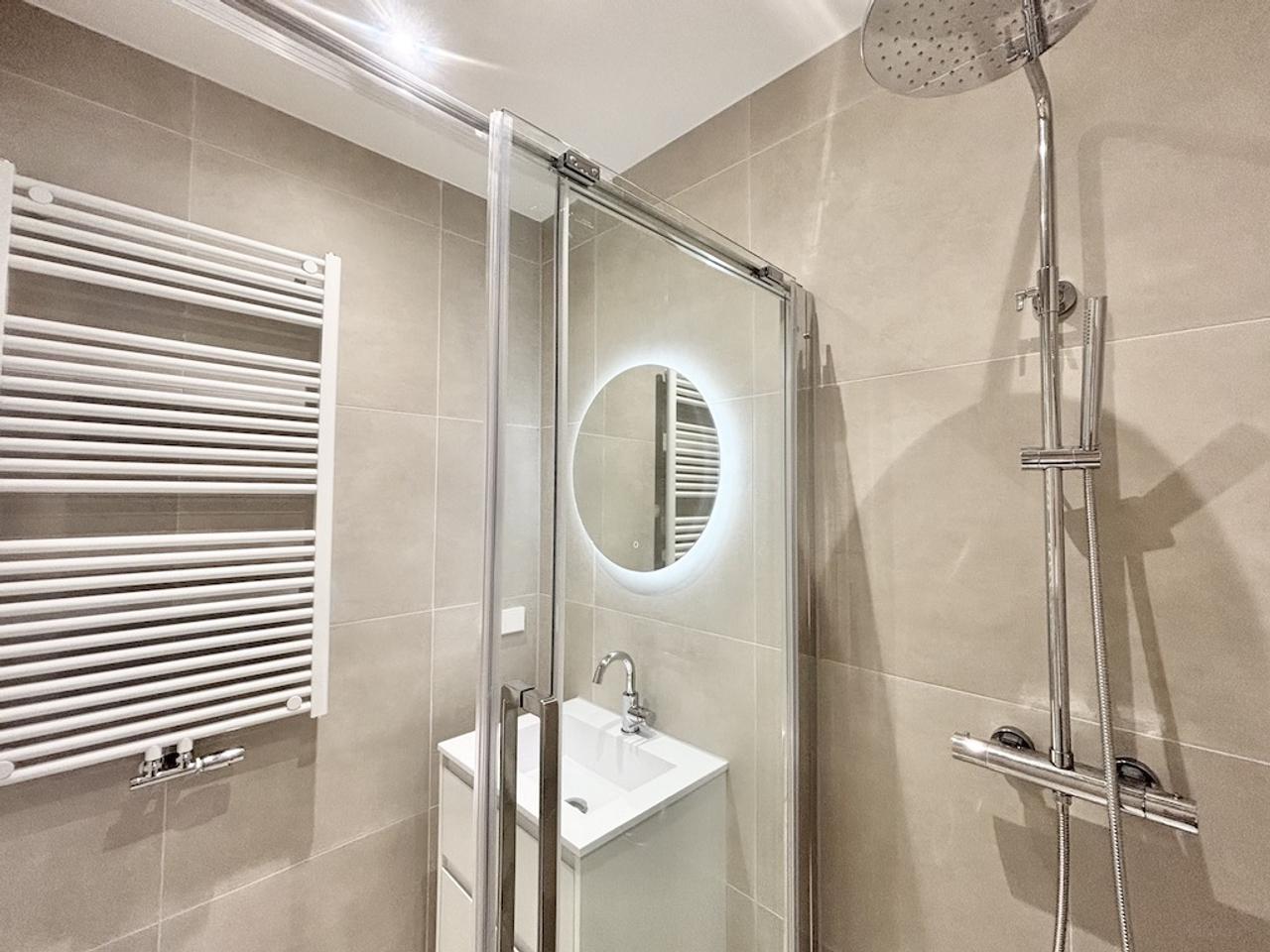 2-slaapkamerappartement met balkon - Afbeelding 14