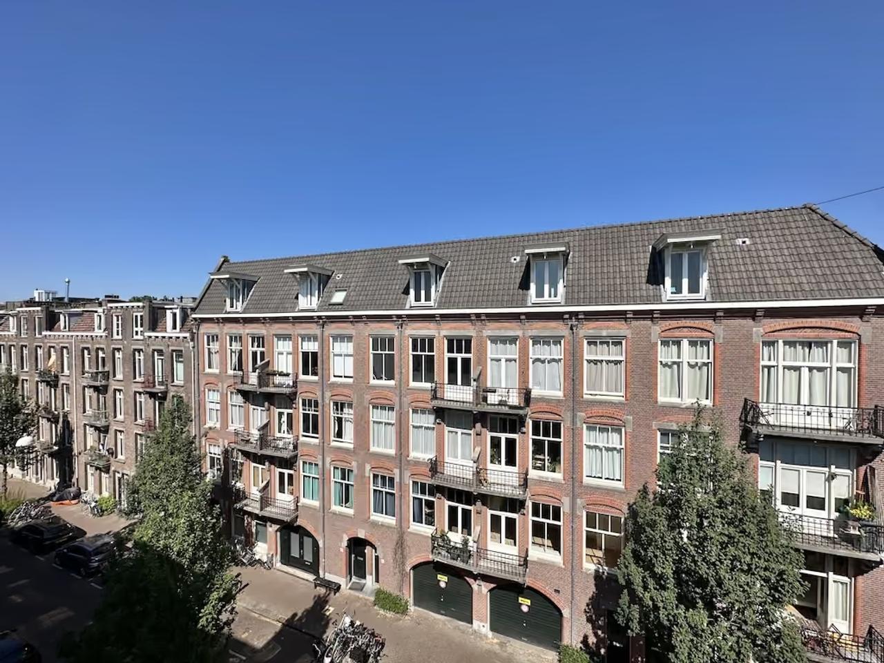 Rooftop Terrace & 2 Beds in Kinkerbuurt - Image 15