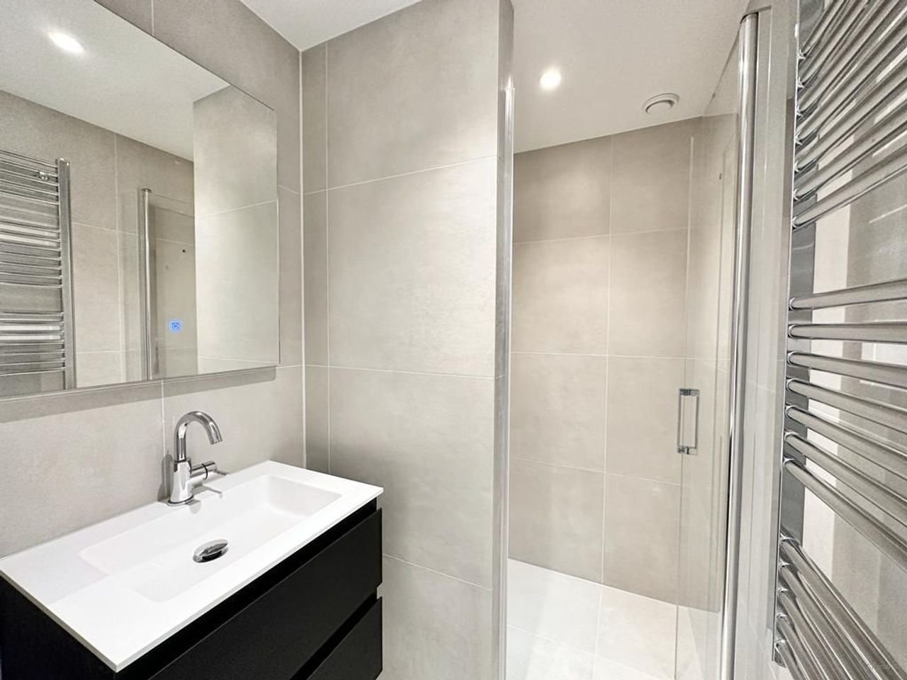57 m² apartment with roof terrace in Kinkerbuurt - Image 11