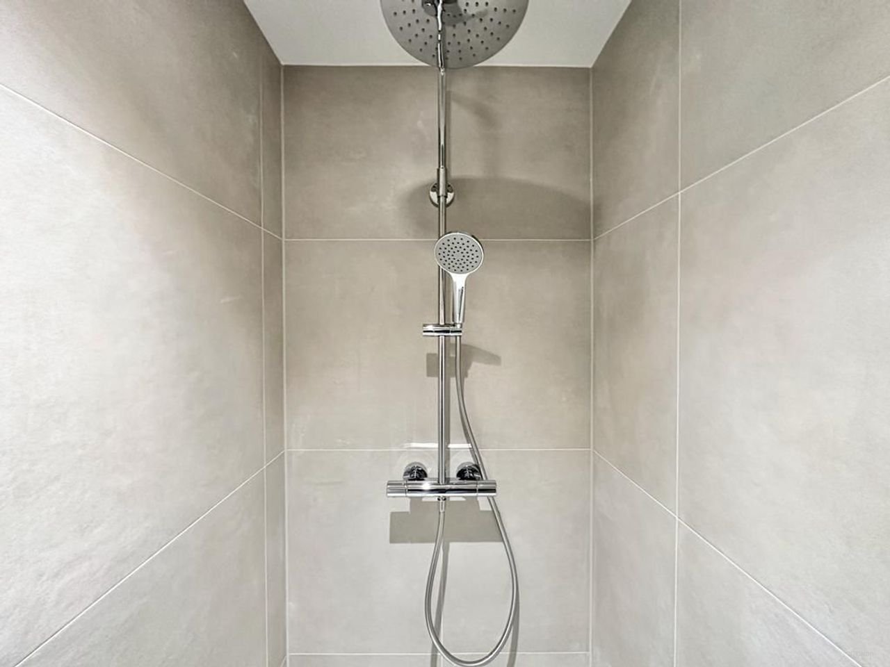 57 m² apartment with roof terrace in Kinkerbuurt - Image 12
