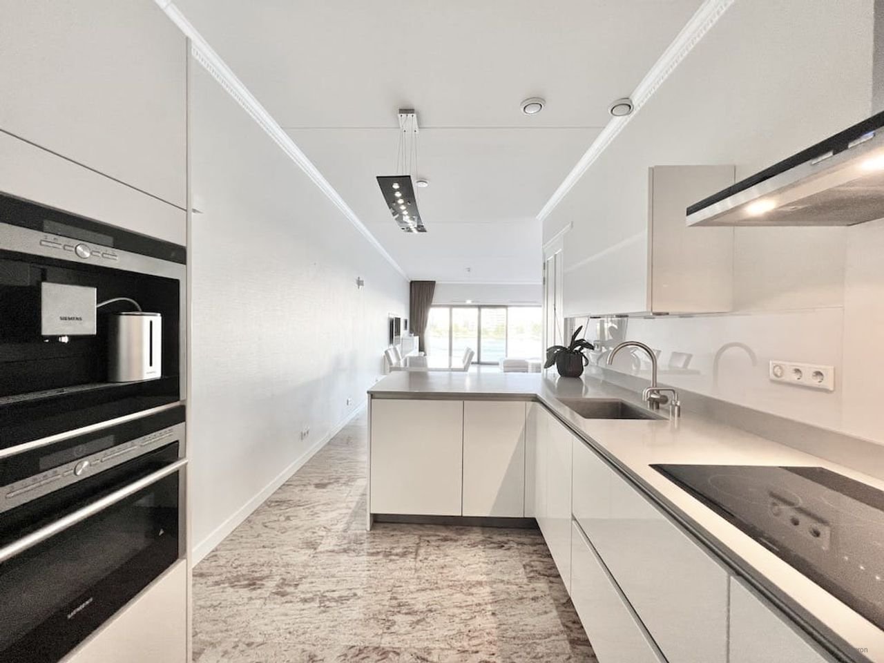 Living on the Waterfront at IJdok - Image 10