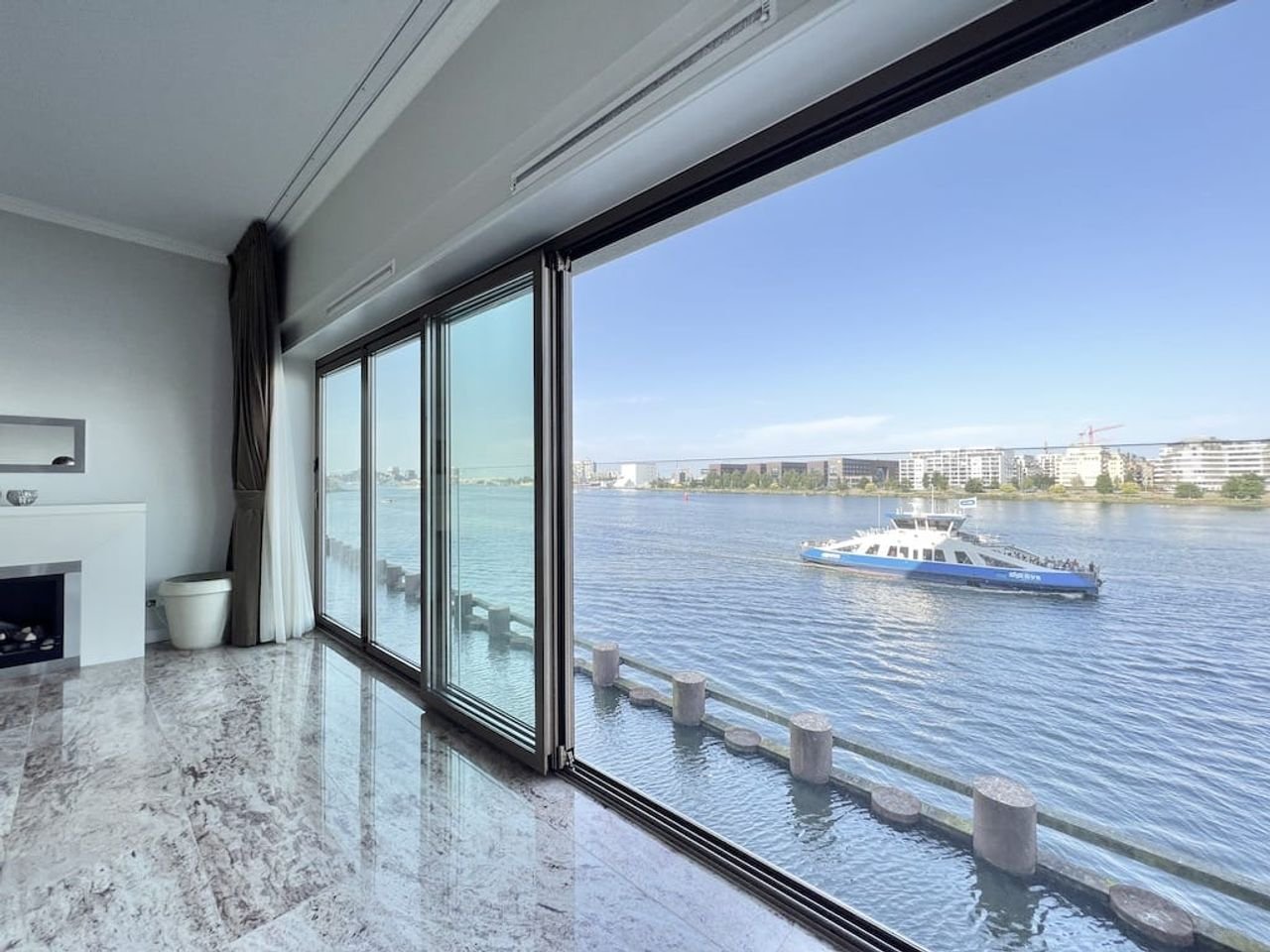 Living on the Waterfront at IJdok - Image 3
