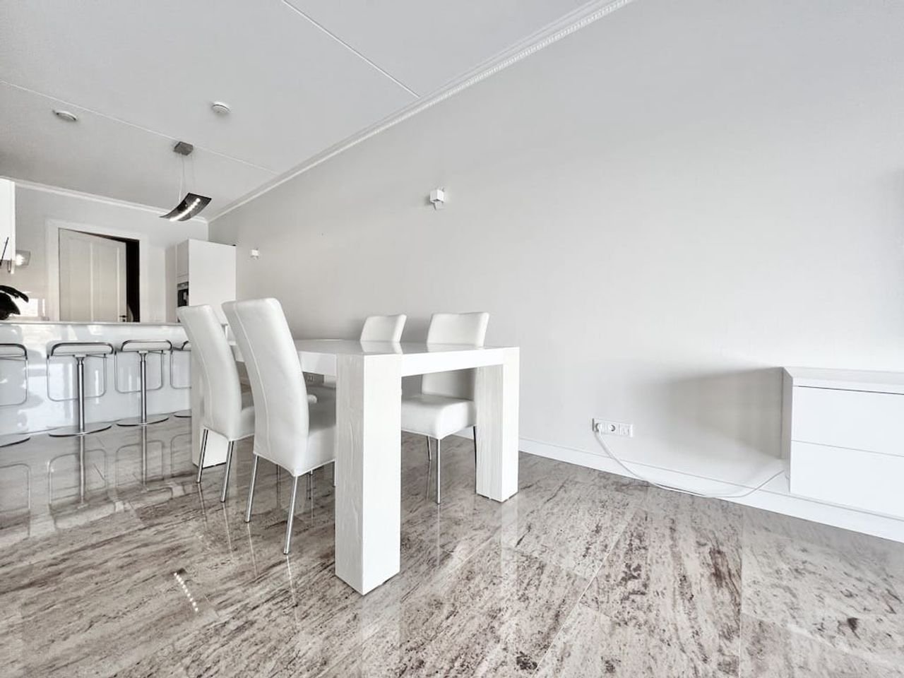 Living on the Waterfront at IJdok - Image 8