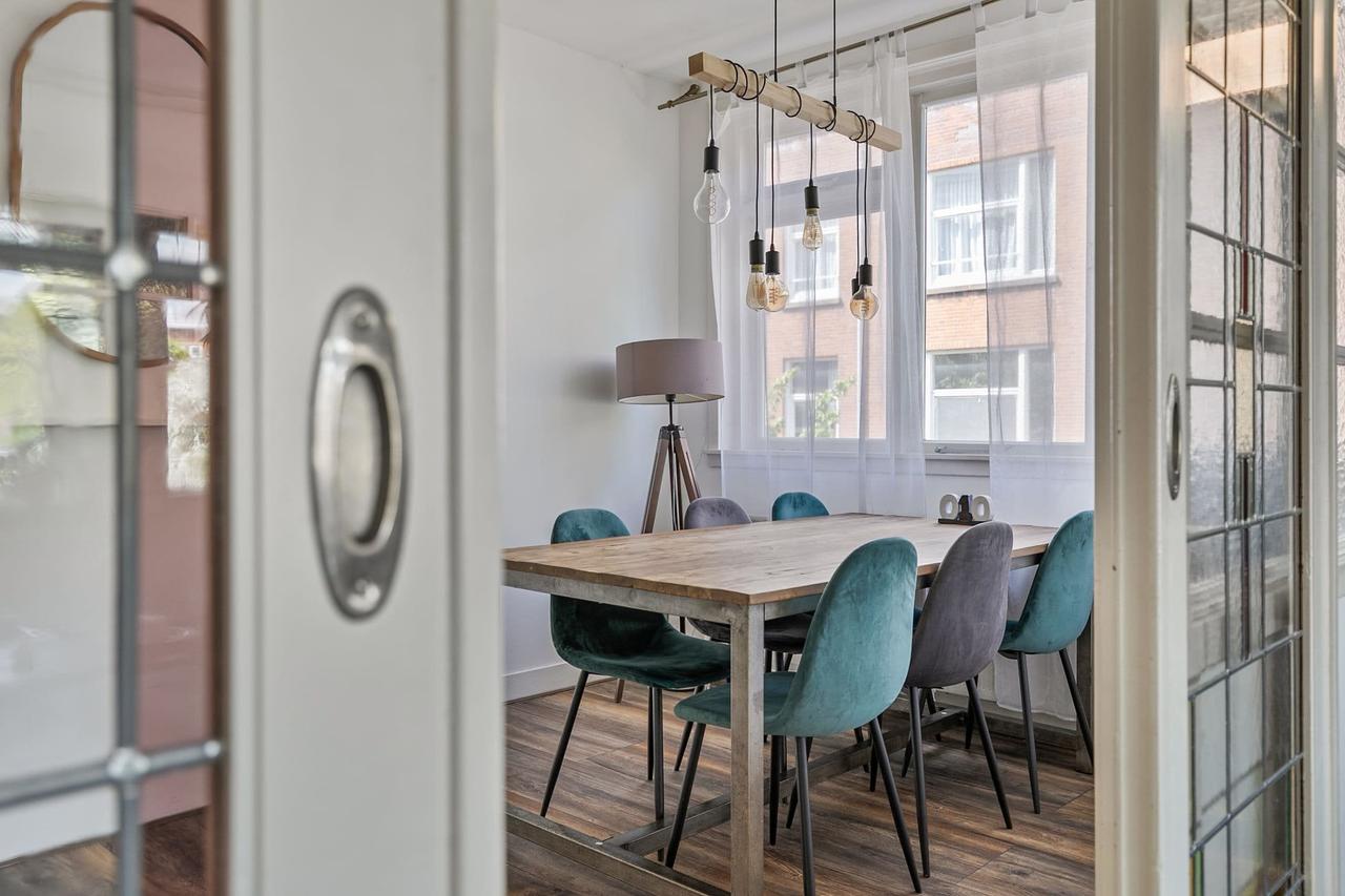 Gemeubileerd 2-kamerappartement met balkon - Afbeelding 5