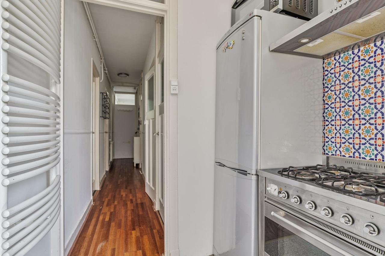 Gemeubileerd 2-kamerappartement met balkon - Afbeelding 10
