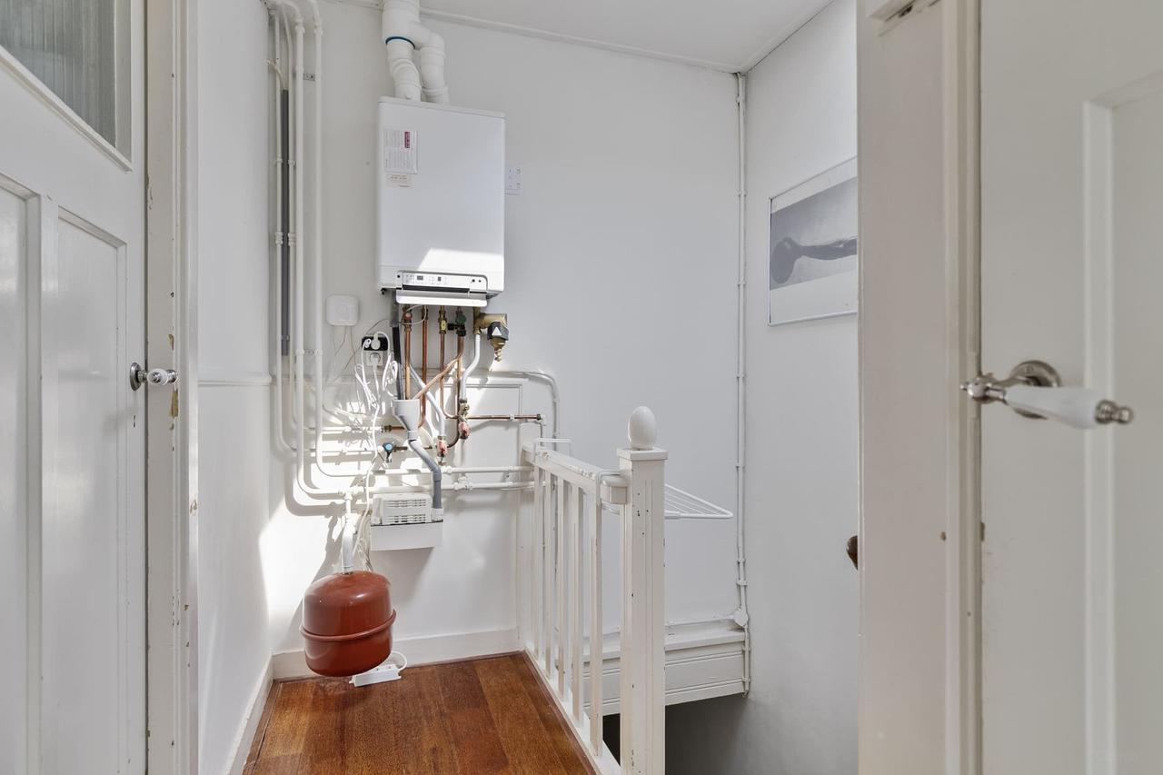 Gemeubileerd 2-kamerappartement met balkon - Afbeelding 13