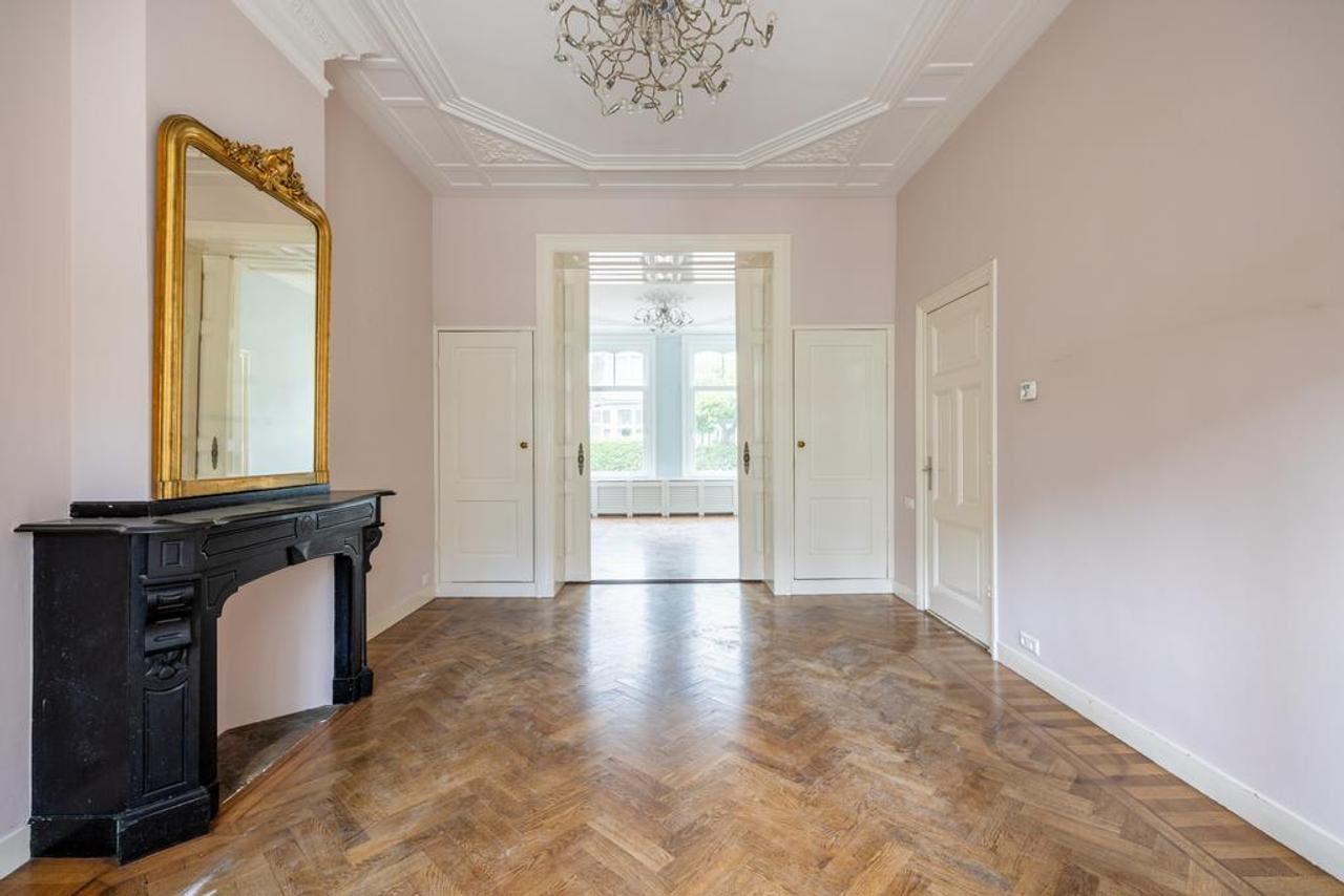 Herenhuis van 210 m2 met tuin en 5 slaapkamers - Afbeelding 16