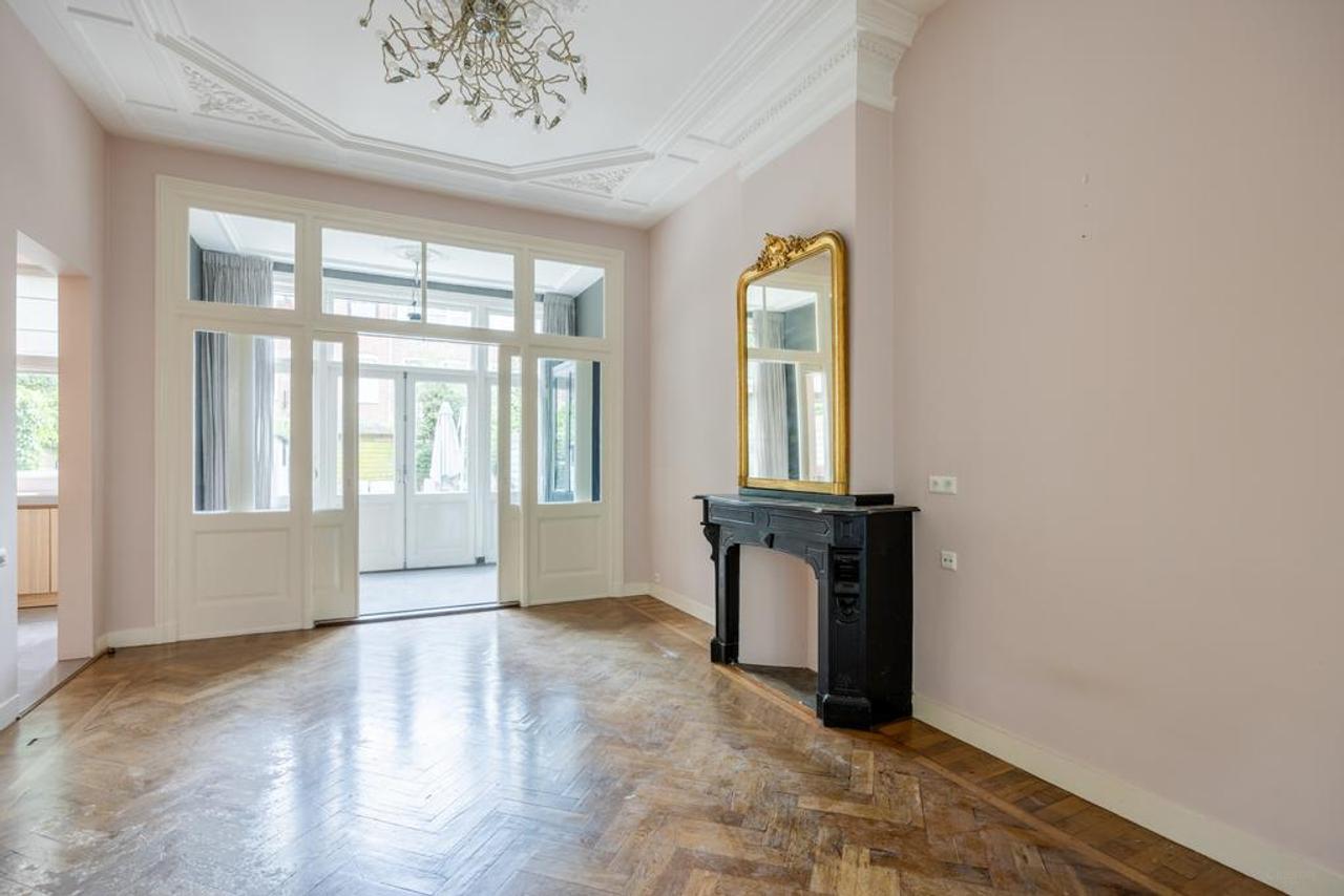 Herenhuis van 210 m2 met tuin en 5 slaapkamers - Afbeelding 17