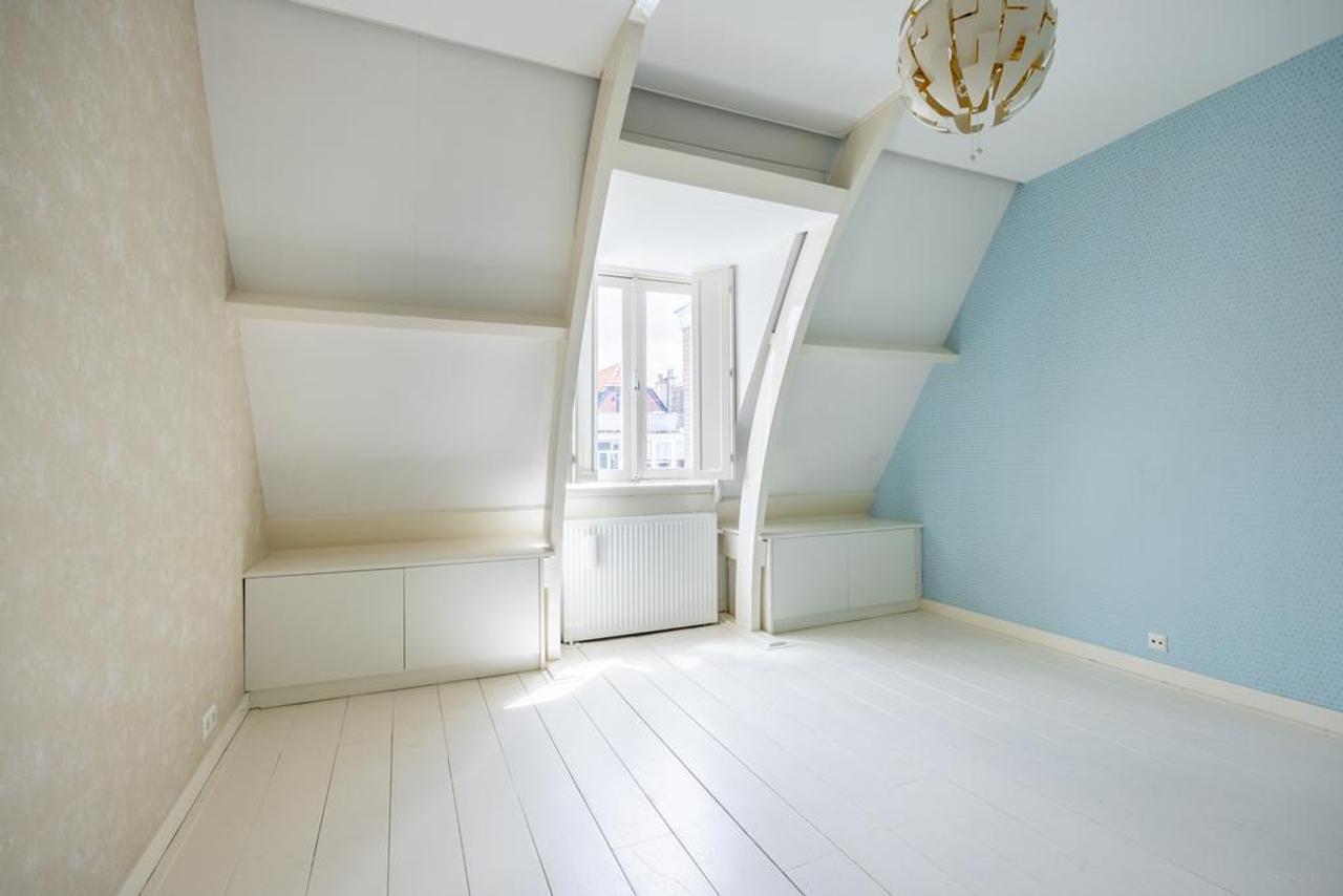 Herenhuis van 210 m2 met tuin en 5 slaapkamers - Afbeelding 43