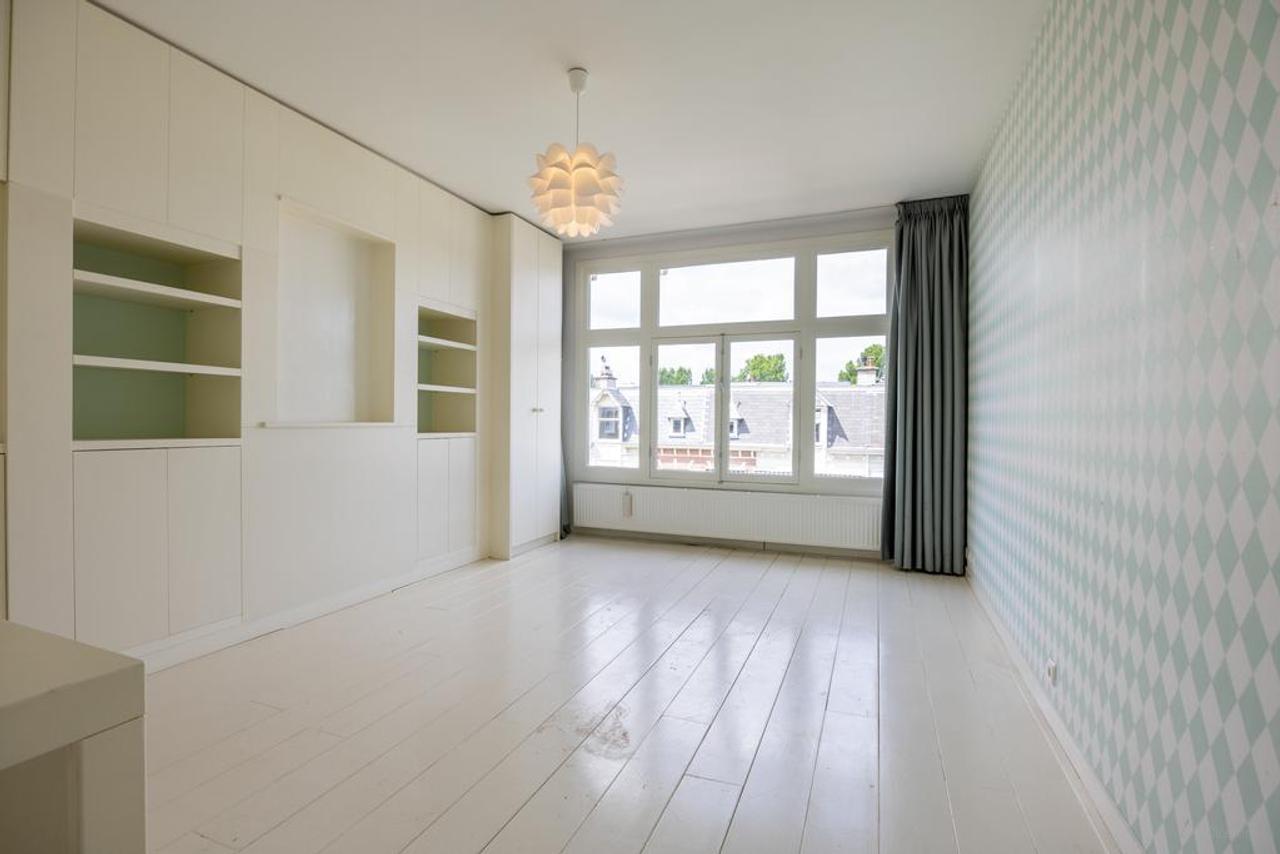Herenhuis van 210 m2 met tuin en 5 slaapkamers - Afbeelding 47