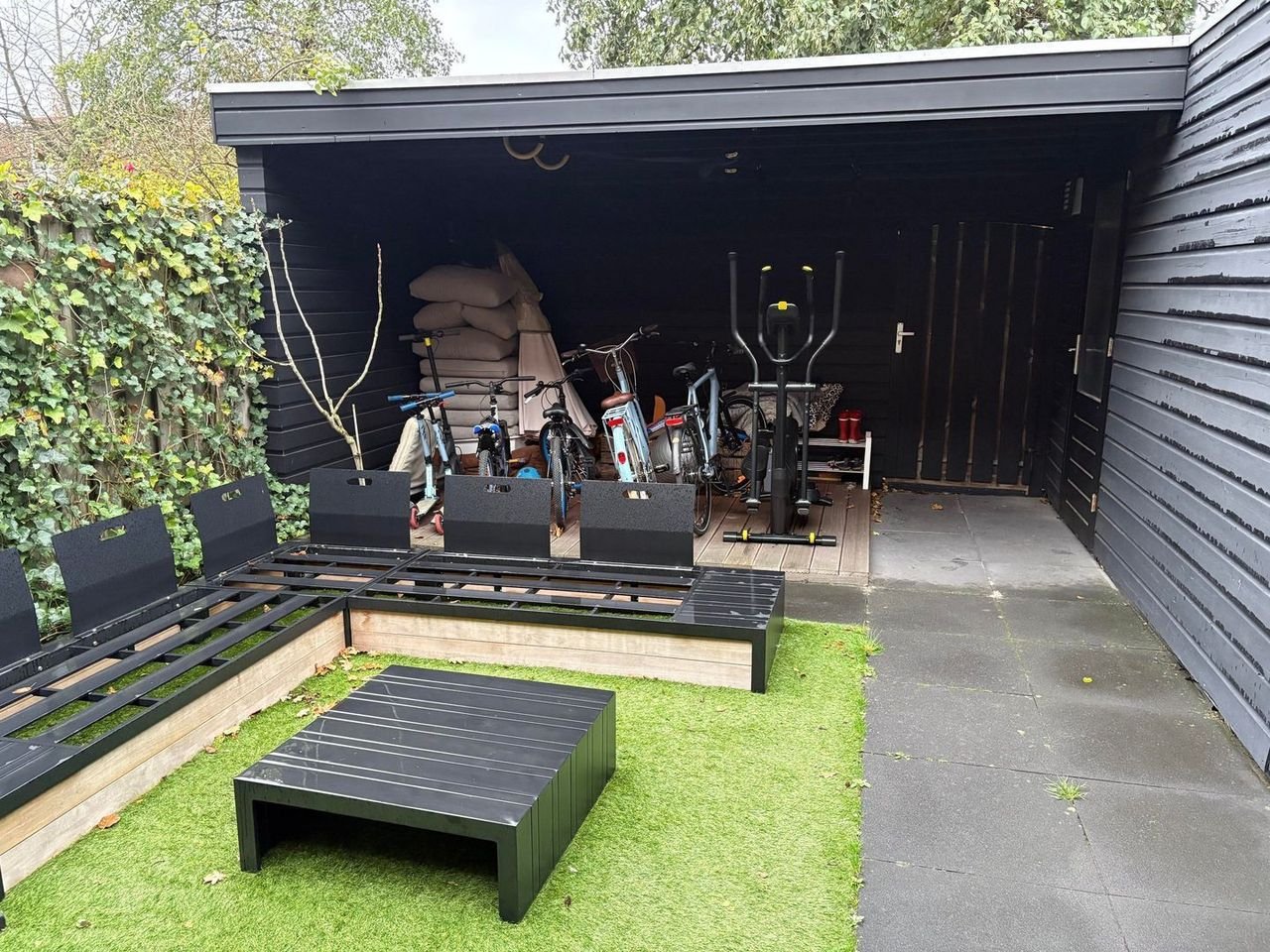 Stylish house with garage in Meerhoven - Image 19