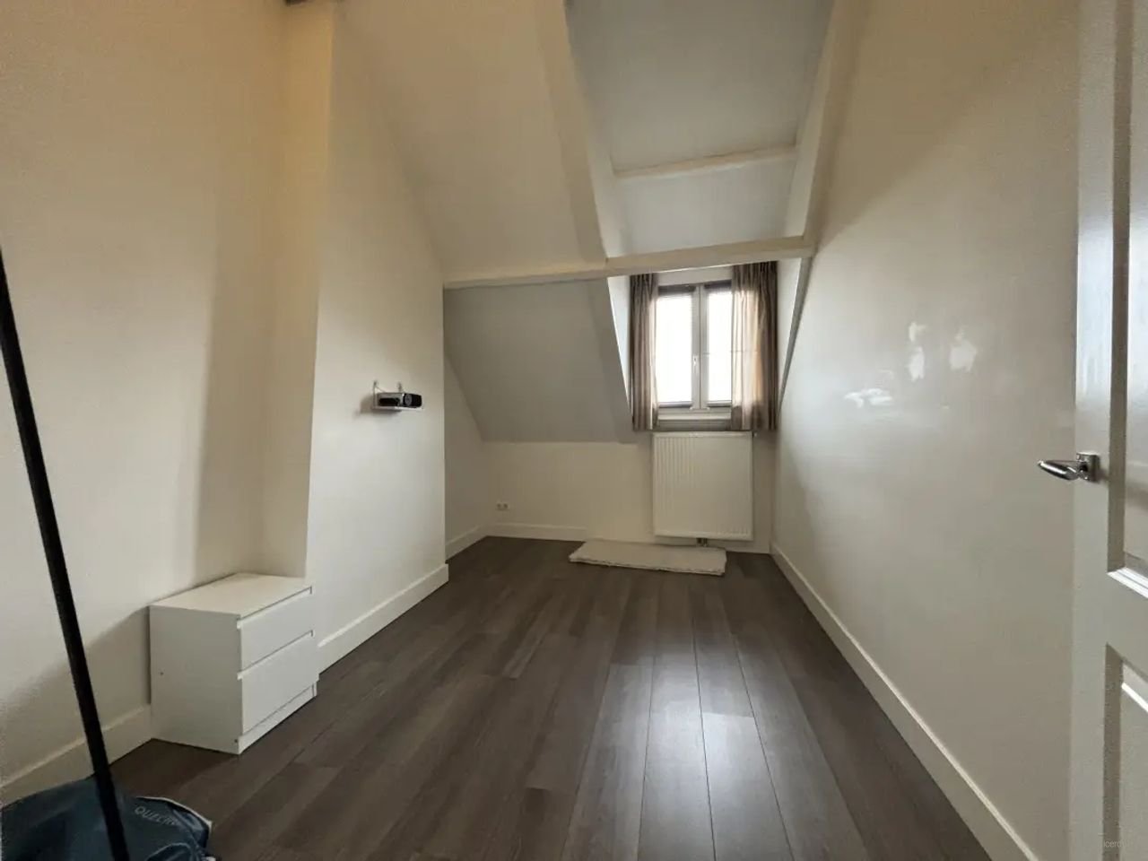 2-kamer woning aan de Schietbaanlaan - Afbeelding 2
