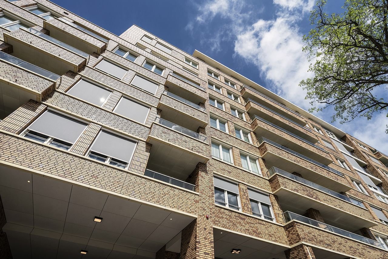 Royaal 3-kamer appartement met binnentuin - Afbeelding 2