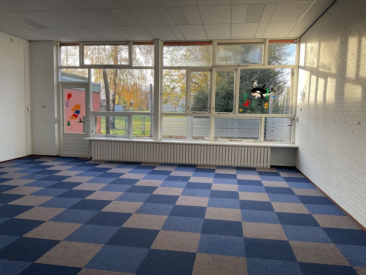 Ruime kamer in schoolgebouw Klazienaveen - Afbeelding 3
