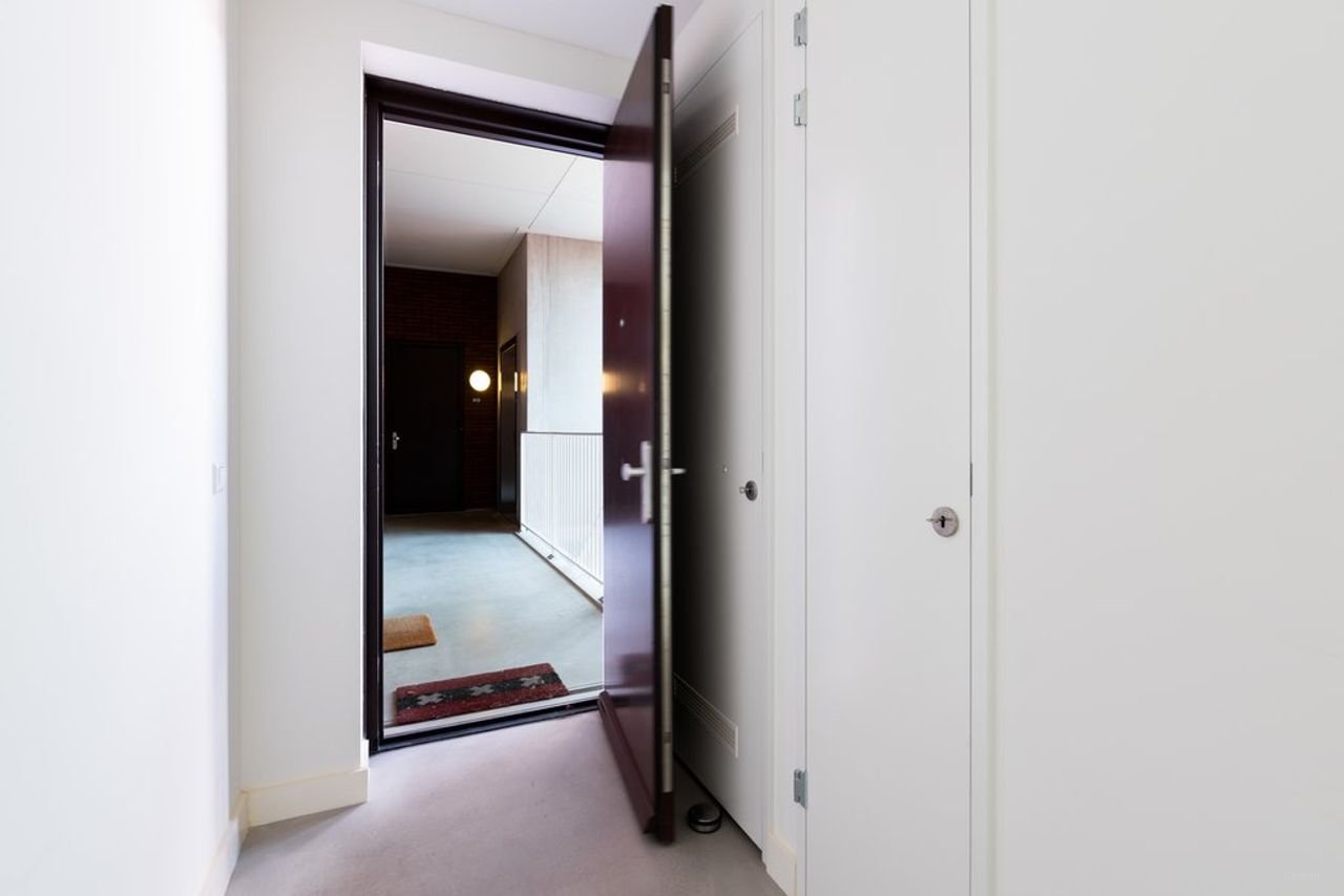 Topetage met lift in Czaar Peterbuurt - Afbeelding 19