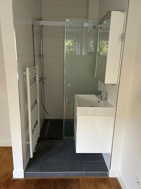 Gerenoveerd appartement (131 m²) met tuin - Afbeelding 7