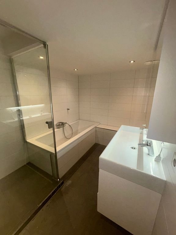 Gerenoveerd appartement (131 m²) met tuin - Afbeelding 10
