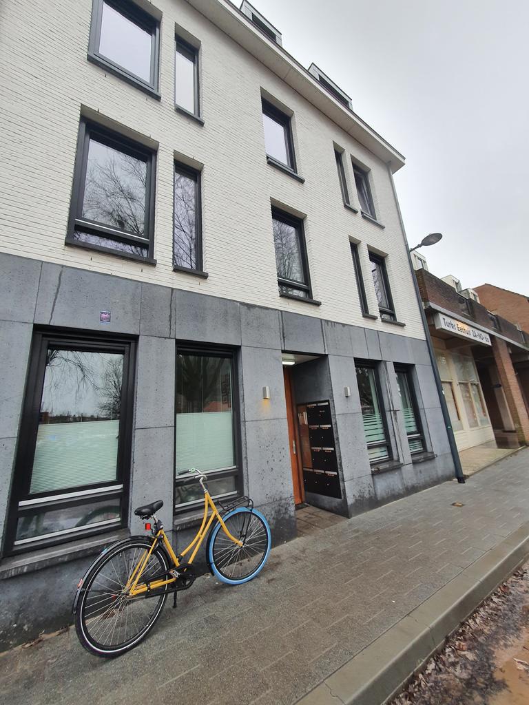 Student Apartment with Garden on Sluissingel - Image 1