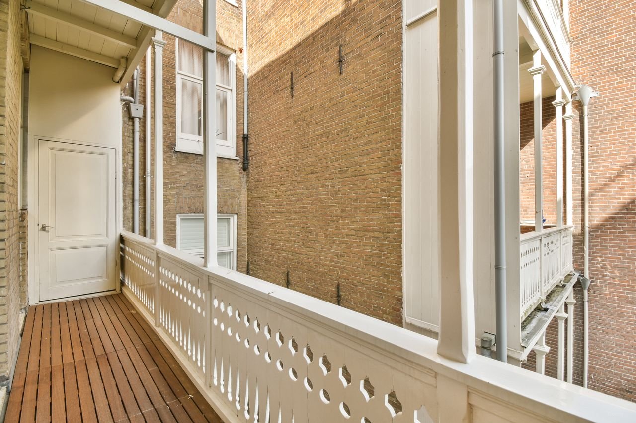 Tijdelijk appartement met twee balkons in Oud-Zuid - Afbeelding 27