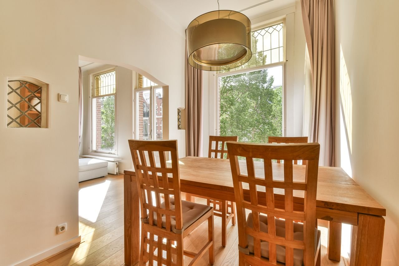 Tijdelijk appartement met twee balkons in Oud-Zuid - Afbeelding 7