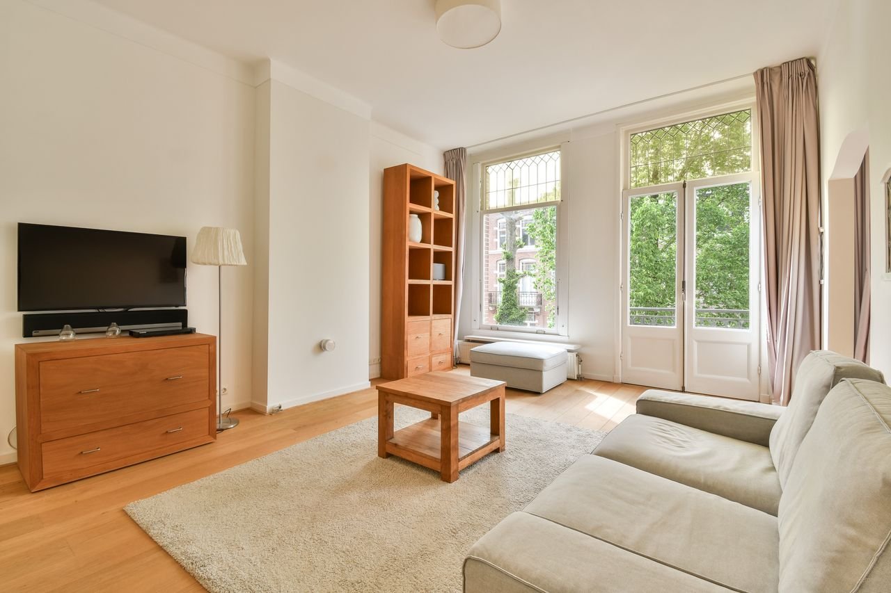 Tijdelijk appartement met twee balkons in Oud-Zuid - Afbeelding 3