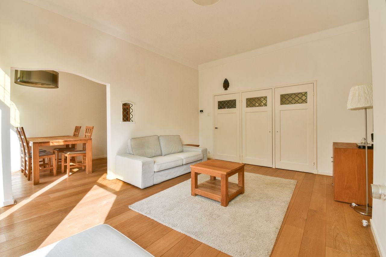 Tijdelijk appartement met twee balkons in Oud-Zuid - Afbeelding 5