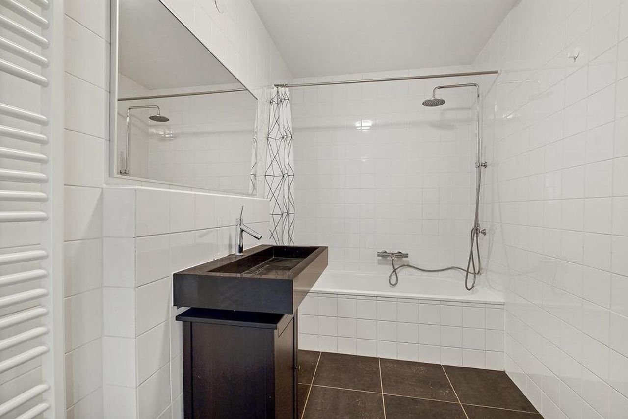 Modern wonen met tuin in de Rivierenbuurt - Afbeelding 17