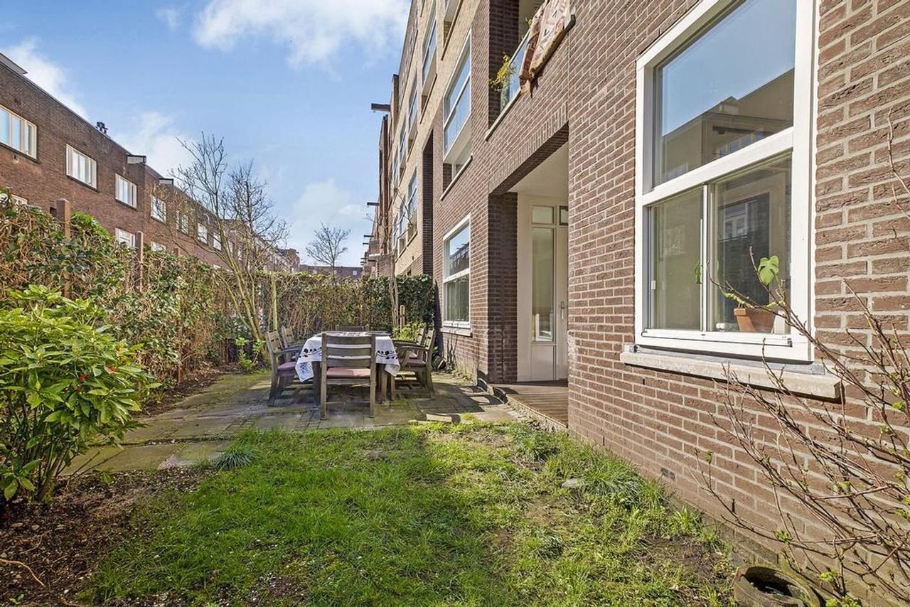 Modern wonen met tuin in de Rivierenbuurt - Afbeelding 24