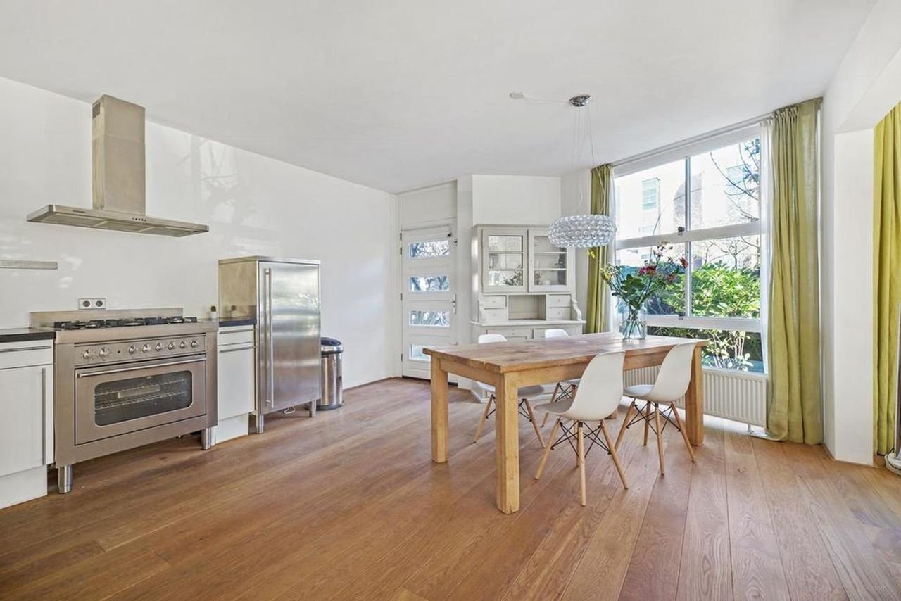Modern wonen met tuin in de Rivierenbuurt - Afbeelding 8