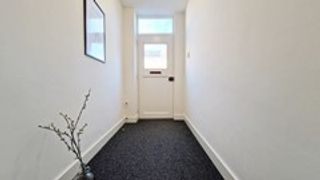 Gemeubileerd 2-kamerappartement met tuin - Afbeelding 2