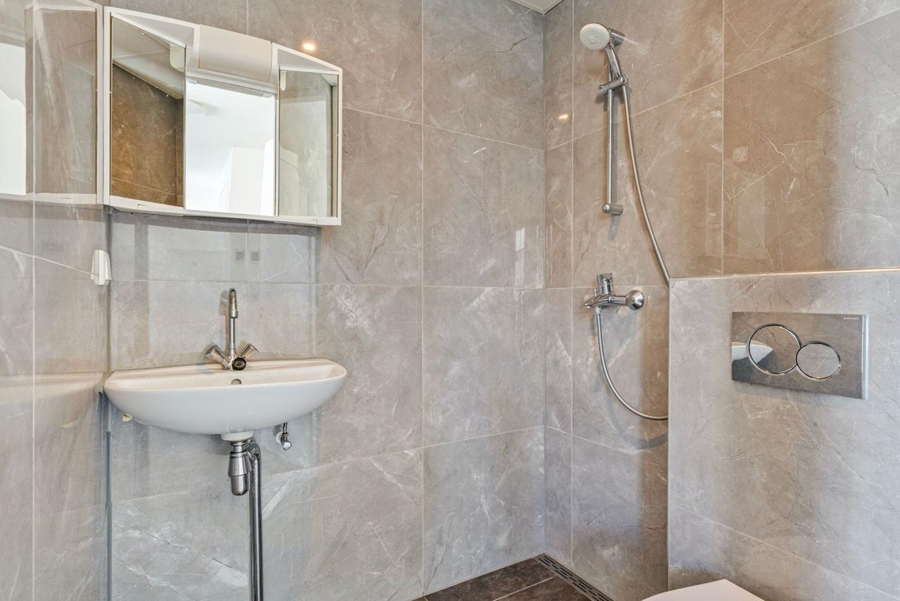 Gemeubileerde studio van 30 m² in Zeeburg - Afbeelding 4